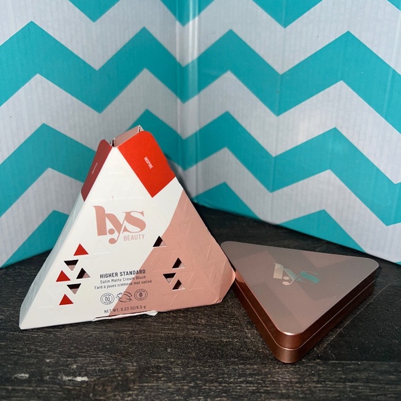 LYS Higher Standard Satin Matte Cream Blush NEW - Picture 1 of 3